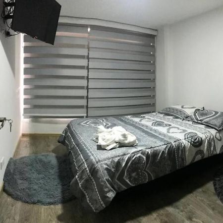Apartamento Confortable, Amoblado En Bogota Luaran gambar