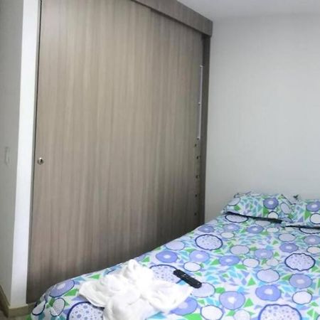 Apartamento Confortable, Amoblado En Bogota Luaran gambar